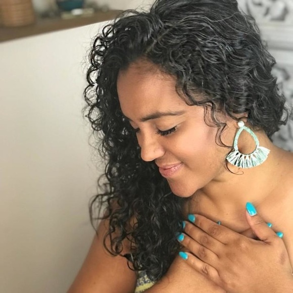 Stella & Dot | Mint Anne Fringe Statement to Stud Earrings - Picture 5 of 10